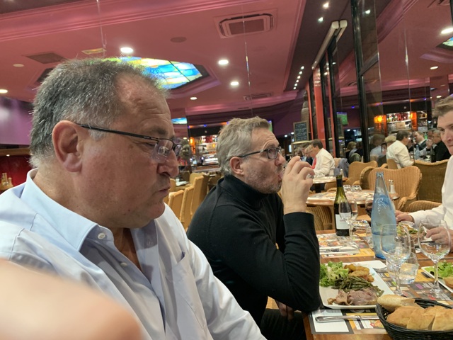 Repas de l'AG de Convergences Yvelines, Bernard FLAMENT (Président) et Pascal GAUFFENY (GAUFF-ast)